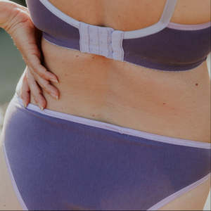 Frontpage: Iris hipster briefs