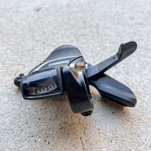 Eofy 2026: TLS-B100_Gear/Derailleur - Shifters Shimano Acera Set (=Shimano Acera 8 speed gears/ 8 Speed Shifter) 1st Gen