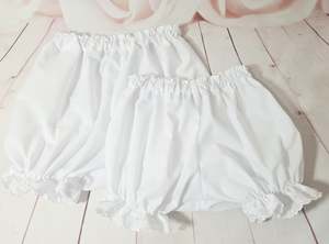 Size 3 6 Months: Vanessa Lynne Bloomers