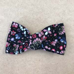 Dresses: Nina Hair Bow