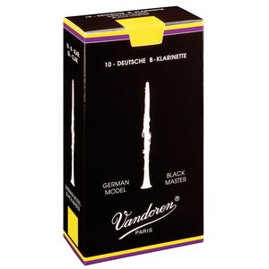 Bb Clarinet Reeds: Vandoren Clarinet Black Master (Price per reed)