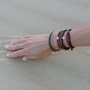 Garnet Amuleto Wrap Bracelet - Small bead