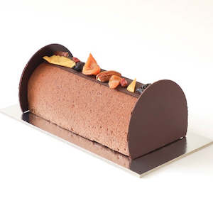 Product Gallery: Le Royal Christmas Log