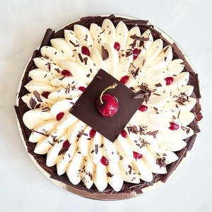 Birthday Cakes Auckland: Blackforest Tart
