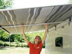 Fiamma awning straight center rafter