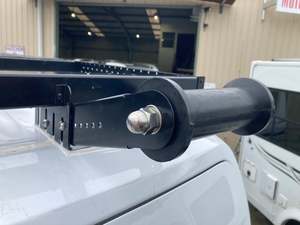 Vantage RV roof rack roller bracket