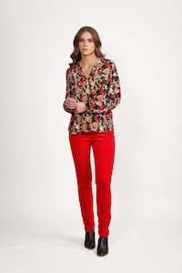 4481 Flamenco - V Neck Long Sleeve Top with Front Piping Detail