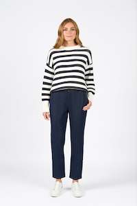 5031 Indigo Denim - Relaxed Leg Ankle Grazer Jean