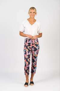 All Pull On Pants: 274LW Sierra 7/8 - Willa