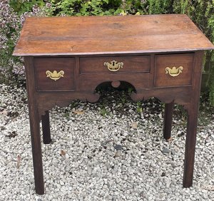 Products: Oak side table - Vaughan Antiques