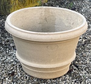 Burrelli Pot - Vaughan Antiques