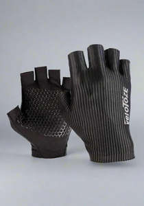 Gloves: VeloToze Featherweight Aero Gloves