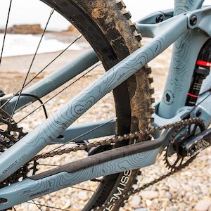 Mucky Nutz Stay Skinz Contours