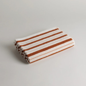 bath: Franklin Bath Towel Fuyu & Chalk