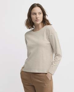 Yarra Trail Division Tee | Ecru/Cinnamon