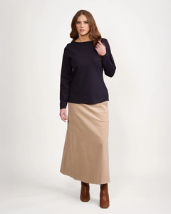 Vassalli Boat Neck Long Sleeve Tee | Ink