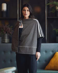Peruzzi-Herringbone Trim Knit | Black/Ecru