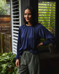 Et Alia Casey Top | Ink