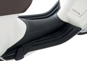 Products: Footrest Mat for Primavera 50/150 & Sprint 50/150 - Vespa Auckland