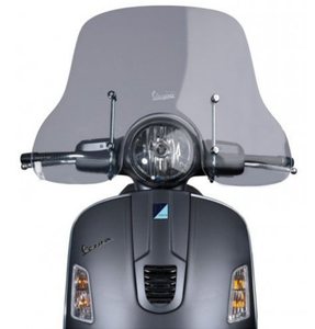 Medium Windscreen for GTS Super 150/300/GTS Supersport 300 MY 14-18 - Vespa Auckland