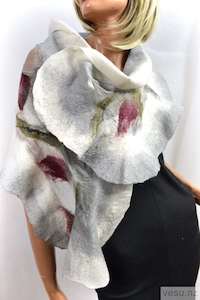Scarves: Gray handmade silk shawl with merino wool 4546