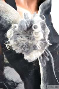 Accesories: Handmade brooch 4230