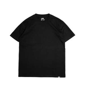 Premium Basics: CLASSIC TEE - BLACK (SHORTER LENGTH)