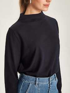 Vardo Merino Funnel Neck - French Navy