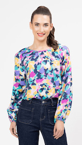 Seeking Lola: Colourful United Top