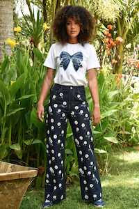 Jeans: Precious Petal Jean