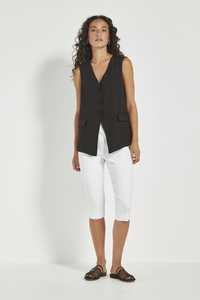 Labour Weekend 2025: FOXY CAPRI PANT - WHITE