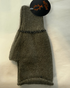 Emilie Fingerless Gloves / Khaki