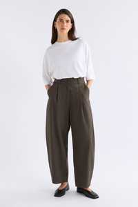 Bottoms: Dayli Pant