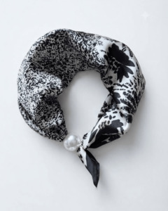 Pearl Fasten Neck Tie Inked Garden