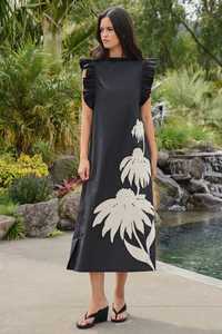 Dresses: Three Mendous Blooms