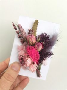 Dried Flower Gift Card - Gift Boxes Dried flowers Hire flowers Dried wedding Flowers