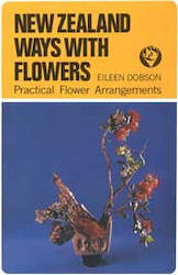 New Zealand Pocket Book Guides: New Zealand Ways With Flowers