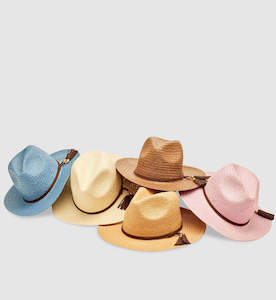 Hats And Gloves: Sahara Hat