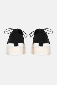 Footwear: T4094 Versatile Tulip Black