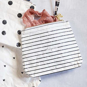 Bags And Wallets: Lingerie bag