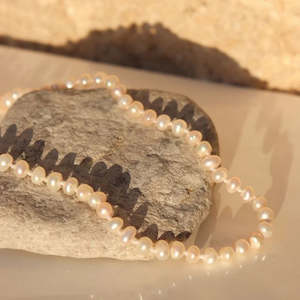 Christmas 2024: Silver Perle 6mm 45 Strand