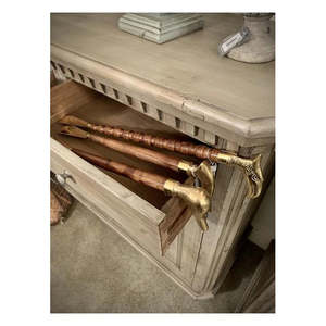 Shoehorn Walnut Finish / Brass