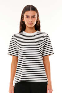 WMNS Oui Oui Classic Tee