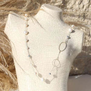 La Pierre FW white pearl silver necklace 85CMS