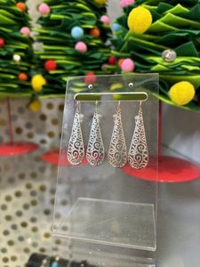 Products: Filagree Earrings - Village Beads