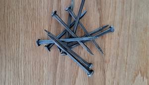 Products: Hand forged nails 80 mm