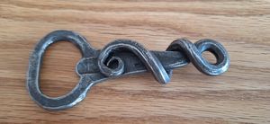 Products: Tendril bottle opener