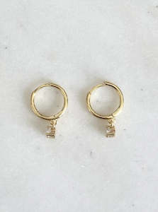 Ruby Tuesday: Ruby Tuesday Sophia Hoops - Gold Plated Clear