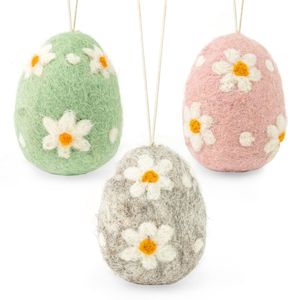 Easter: Felted Easter Egg Decoration - Flower