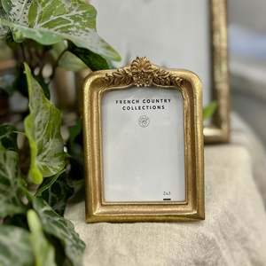 Photo Frames: Floral Shaped Photo Frame 2"x3" by French Country Collections